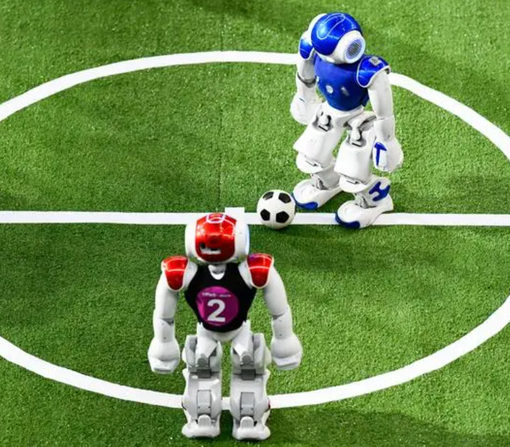 当足球队员是智能机器人配合-WorldLiveBall