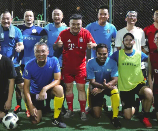 无国界的足球：一场全球的团结与竞技-WorldLiveBall