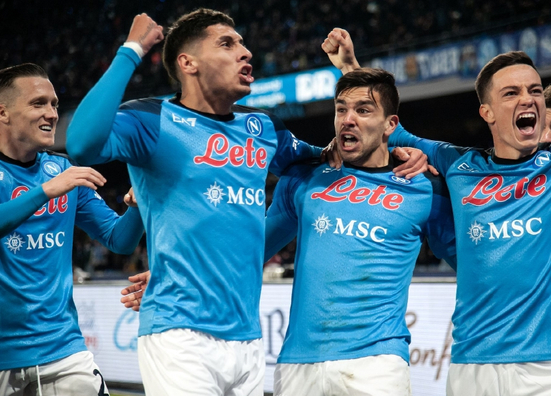 欧冠前瞻:那不勒斯迎战法兰克福,战术博弈决定比赛走向-WorldLiveBall