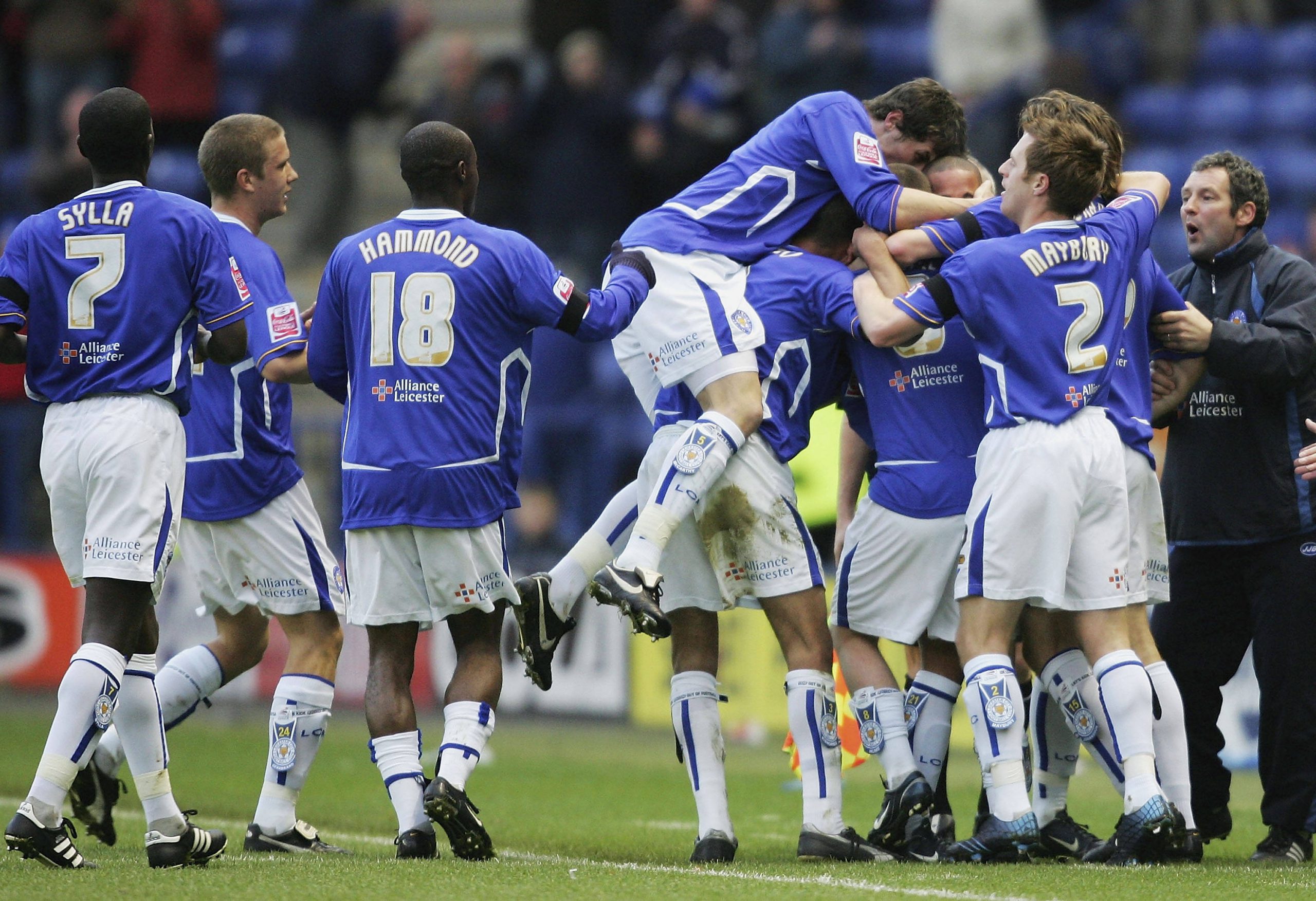 英超双赛前瞻：曼联vs纽卡斯尔联，莱斯特城vs沃特福德-WorldLiveBall